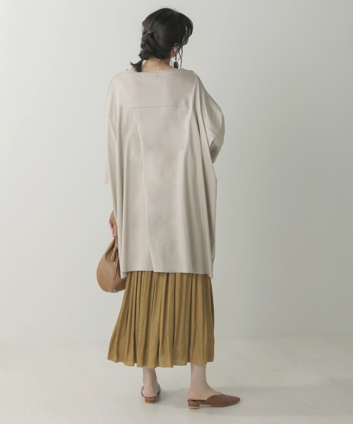 Bou Jeloud(ブージュルード)の「シルケットスムースオーバーチュニック(チュニック・レディース・ブラック/ベージュ/グレー・FREE)」の7枚目の写真