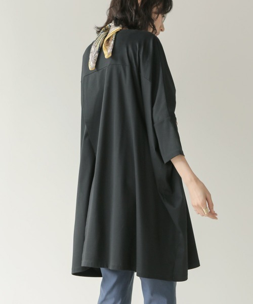 Bou Jeloud(ブージュルード)の「シルケットスムースオーバーチュニック(チュニック・レディース・ブラック/ベージュ/グレー・FREE)」の15枚目の写真