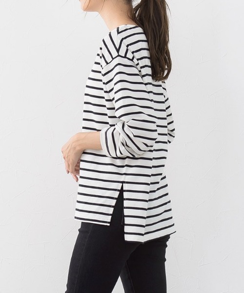 Pierrot（ピエロ）の「ミニ裏毛オーバートップス（Tシャツ/カットソー・レディース・ホワイト×ブラック/ブラック×ホワイト/ホワイト系その他・L/M）」の17枚目の写真