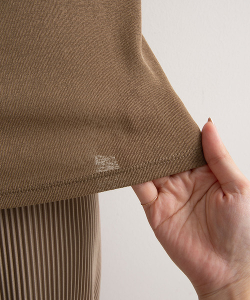 rectangle（レクタングル）の「シアーハイネックトップス（Tシャツ/カットソー・レディース・ブラック/モカ・MEDIUM/LARGE）」の5枚目の写真