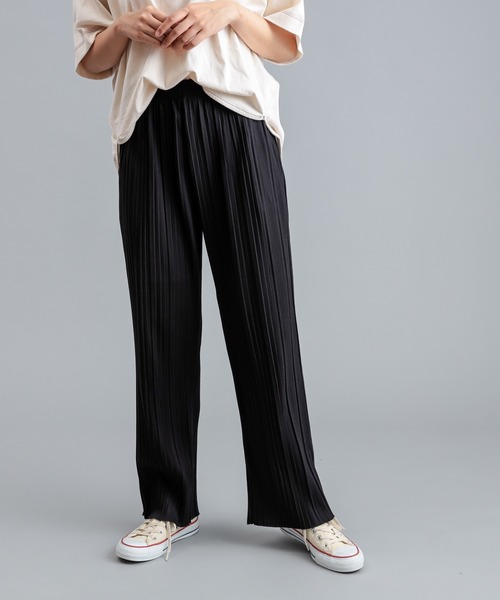 PUAL CE CIN（ピュアルセシン）の「プリーツパンツ（その他パンツ・レディース・ブラック/ブルーグレー/モカ/チャコール・FREE）」の2枚目の写真