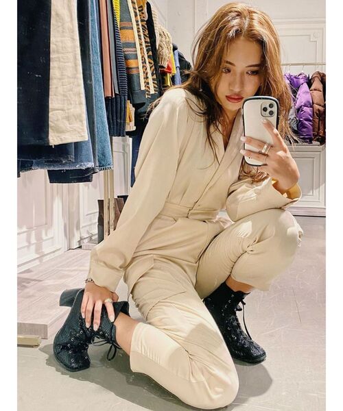 EVRIS（エヴリス）の「SATIN TAILOR ジャンプスーツ（つなぎ