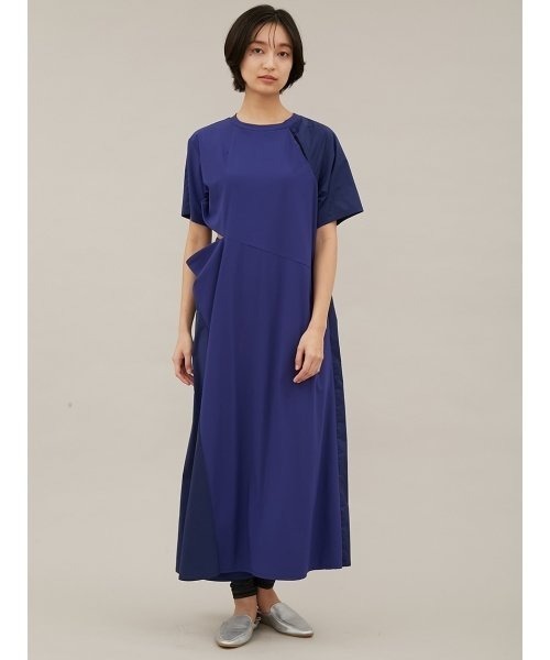 emmi atelierブルーワンピース emmi（エミ）の「【emmi atelier】切り替えワンピース