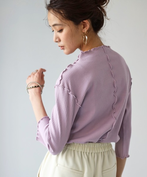 deux amour(ドゥーザムール)の「長袖メロ―フリルリブインナー(Tシャツ/カットソー・レディース・ブラック/オフホワイト/ピンク/ミント/ライトパープル・MEDIUM)」の4枚目の写真