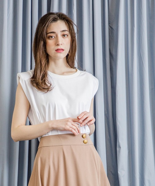 Emma Taylor（エマテイラー）の「パワーショルダートップス（Tシャツ/カットソー・レディース・ブラック/オフホワイト/オレンジ/モカ/ラベンダー・FREE）」の14枚目の写真