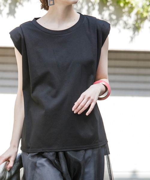 Emma Taylor（エマテイラー）の「パワーショルダートップス（Tシャツ/カットソー・レディース・ブラック/オフホワイト/オレンジ/モカ/ラベンダー・FREE）」の19枚目の写真