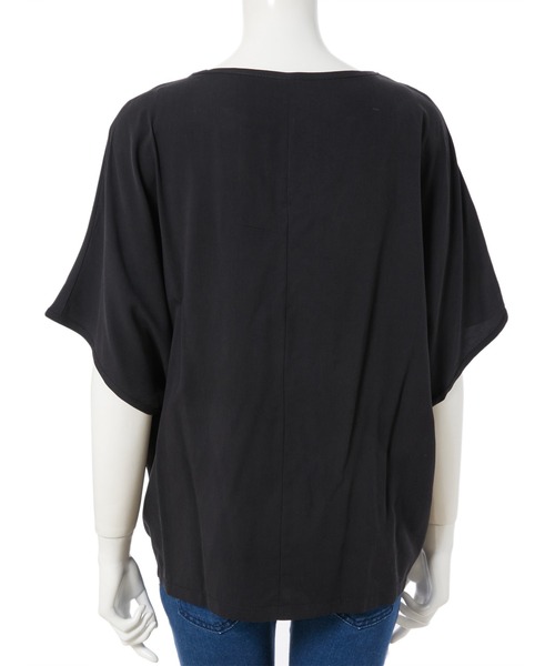 fifth（フィフス）の「フロントドロストVネックプルオーバー（Tシャツ/カットソー・レディース・ホワイト/ブラック・MEDIUM）」の4枚目の写真