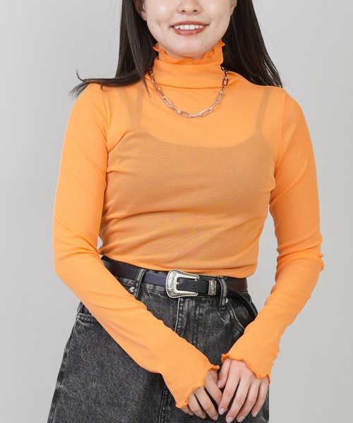 SPINNS(スピンズ)の「シアーメロウタートルネックカットソー(Tシャツ/カットソー・レディース・ブラック/グレー/グリーン系その他/オレンジ/アイボリー・ONESIZE)」の5枚目の写真