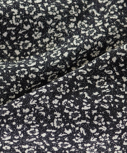 natural couture（ナチュラルクチュール）の「レトロ小花柄パフワンピース（ワンピース・レディース・ブラック/ピンク/グリーン・FREE）」の8枚目の写真