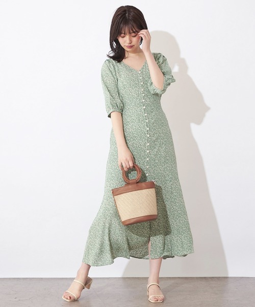 natural couture（ナチュラルクチュール）の「レトロ小花柄パフワンピース（ワンピース・レディース・ブラック/ピンク/グリーン・FREE）」の9枚目の写真