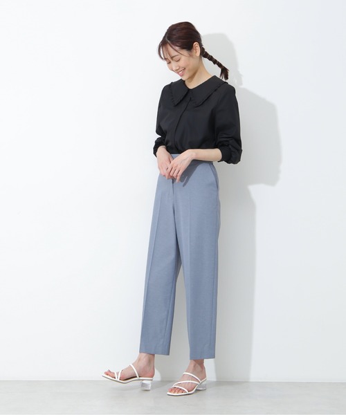 NATURAL BEAUTY BASIC（ナチュラルビューティーベーシック）の「フリルカラーブラウス（シャツ/ブラウス・レディース・ブラック/オフホワイト・MEDIUM/SMALL）」の14枚目の写真