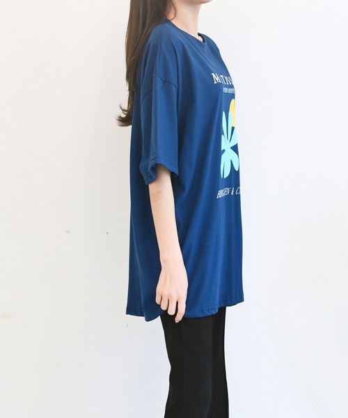 me+em select（ミームセレクト）の「MATISSE art Tシャツ（Tシャツ/カットソー・レディース・ブラック/ブルー/アイボリー/クリーム・FREE）」の10枚目の写真