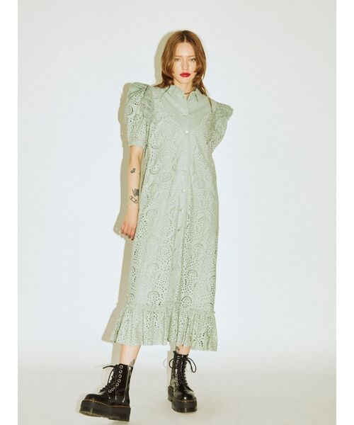 jouetie（ジュエティ）の「フリルショルダーコットンワンピース（ワンピース・レディース・オフホワイト/ブラック/グリーン・MEDIUM）」の3枚目の写真