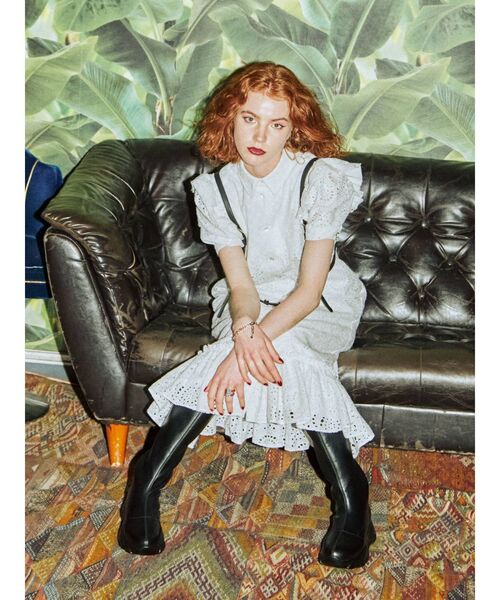 jouetie（ジュエティ）の「フリルショルダーコットンワンピース（ワンピース・レディース・オフホワイト/ブラック/グリーン・MEDIUM）」の13枚目の写真