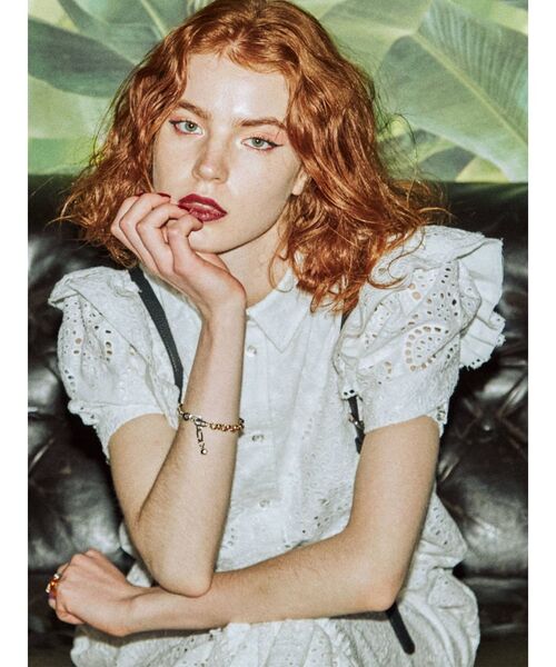 jouetie（ジュエティ）の「フリルショルダーコットンワンピース（ワンピース・レディース・オフホワイト/ブラック/グリーン・MEDIUM）」の15枚目の写真