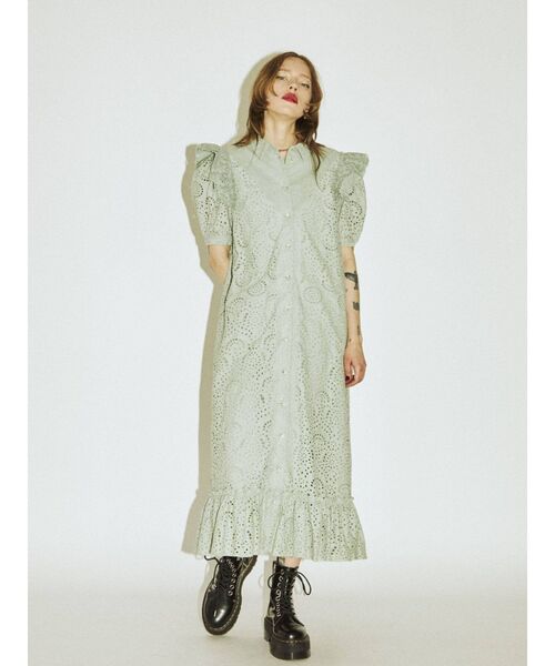 jouetie（ジュエティ）の「フリルショルダーコットンワンピース（ワンピース・レディース・オフホワイト/ブラック/グリーン・MEDIUM）」の18枚目の写真