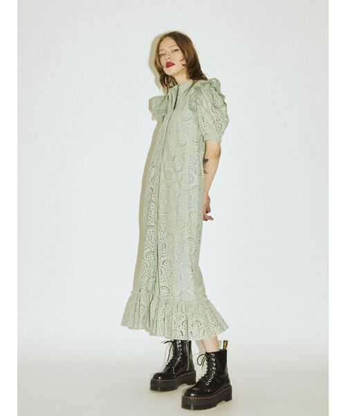 jouetie（ジュエティ）の「フリルショルダーコットンワンピース（ワンピース・レディース・オフホワイト/ブラック/グリーン・MEDIUM）」の20枚目の写真