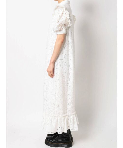 jouetie（ジュエティ）の「フリルショルダーコットンワンピース（ワンピース・レディース・オフホワイト/ブラック/グリーン・MEDIUM）」の22枚目の写真