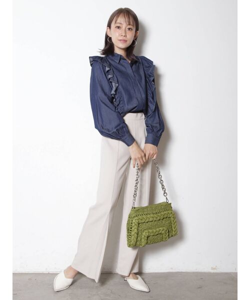 COTORICA（コトリカ）の「【THE DAYZ TOKYO】フリルデニムブラウス（シャツ/ブラウス・レディース・インディゴブルー・SMALL/MEDIUM）」の8枚目の写真