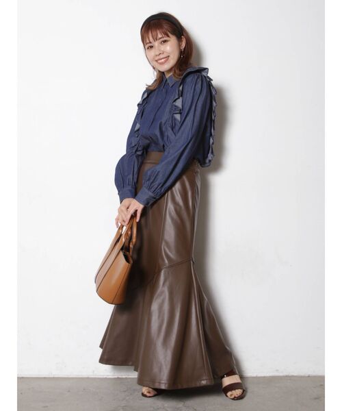 COTORICA（コトリカ）の「【THE DAYZ TOKYO】フリルデニムブラウス（シャツ/ブラウス・レディース・インディゴブルー・SMALL/MEDIUM）」の13枚目の写真