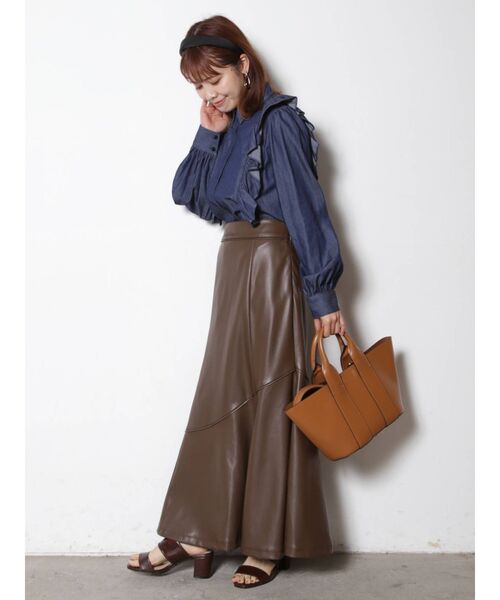 COTORICA（コトリカ）の「【THE DAYZ TOKYO】フリルデニムブラウス（シャツ/ブラウス・レディース・インディゴブルー・SMALL/MEDIUM）」の15枚目の写真