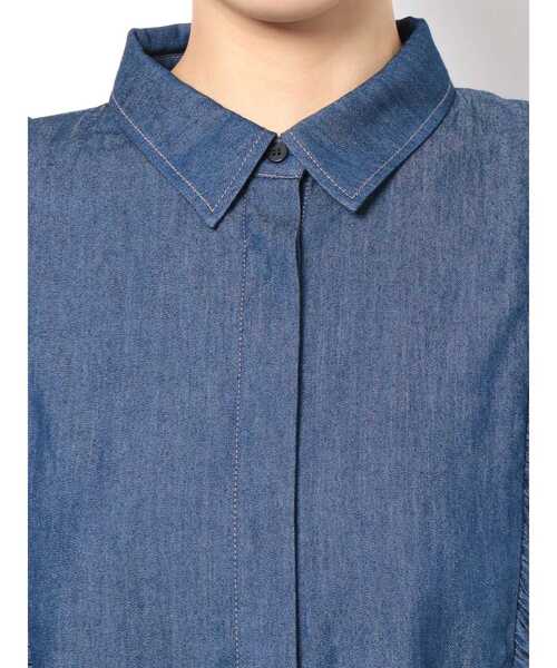 COTORICA（コトリカ）の「【THE DAYZ TOKYO】フリルデニムブラウス（シャツ/ブラウス・レディース・インディゴブルー・SMALL/MEDIUM）」の5枚目の写真