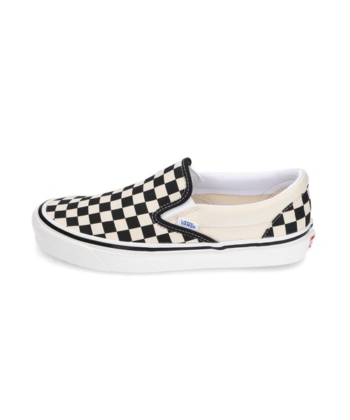 VANS(バンズ)の「VANS CLASSIC SLIP-ON 98 DX VN0A3JEXPU1(スリッポン・メンズ・マルチ・26cm/26.5cm/27cm/27.5cm/28cm)」の3枚目の写真