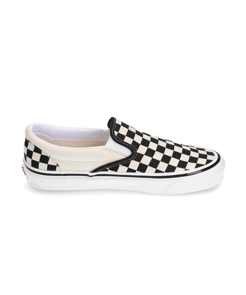 VANS(バンズ)の「VANS CLASSIC SLIP-ON 98 DX VN0A3JEXPU1(スリッポン・メンズ・マルチ・26cm/26.5cm/27cm/27.5cm/28cm)」の4枚目の写真