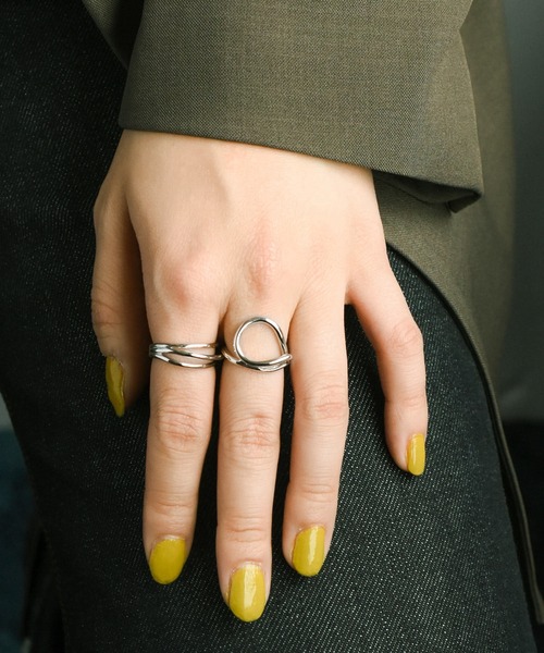 GOLDY(ゴールディ)の「フローリング ライン セット リング(リング・レディース・シルバー/ゴールド/その他1・FREE)」の2枚目の写真