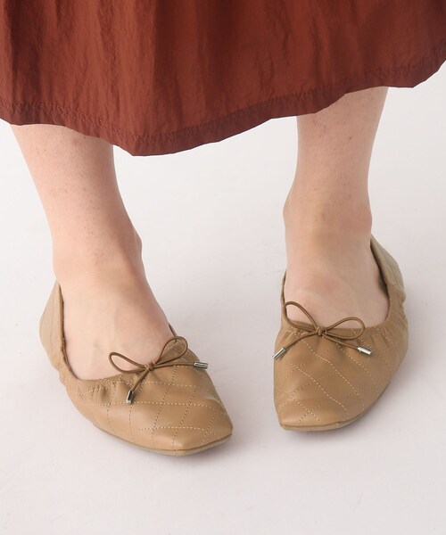 AG by aquagirl（エージーバイアクアガール）の「◆キルティングバレエ（その他シューズ・レディース・ベージュ/オフホワイト・02/03）」の8枚目の写真