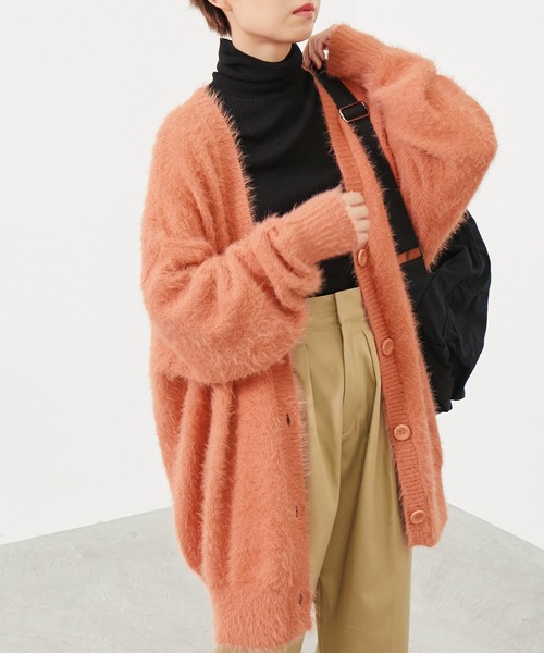 forksy.（フォルクシー）の「【forksy.】シャギーニットオーバーサイズカーディガン（カーディガン/ボレロ・レディース・ブラック/ベージュ/パープル/ブラウン/グレー/カーキ/オレンジ/グリーン/グリーン系その他/ライトイエロー/ライトブルー/ベージュ系その他/ライトグリーン/ブルー/ケリー/オレンジ系その他/ライム/パープル系その他/オレンジ系その他2/アイボリー・FREE）」の19枚目の写真