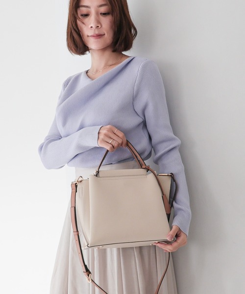 MIAN (ミアン)の「【新色追加 / ドラマ着用】LILY / 2wayハンドバッグ(ハンドバッグ・レディース・モカ/ピンク/ブラウン/ブラック/グレー/ブルーグリーン/ブラック系その他/ライトベージュ/グレー系その他/アイボリー/ブルー/ダークブラウン・FREE)」の20枚目の写真