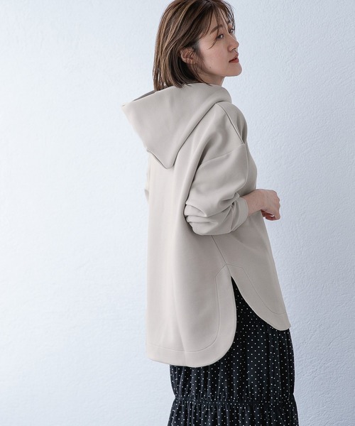 A part by（アパートバイ）の「ボンディングラウンドパーカー　218264（パーカー・レディース・チャコールグレー/ライトブルー/アイボリー・FREE）」の4枚目の写真