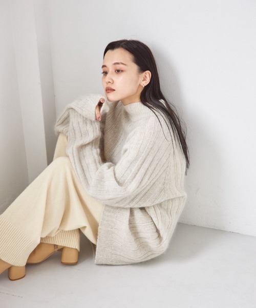 B01350 TODAYFUL トゥデイフル Softwool ワイドパンツ TODAYFUL（トゥデイフル）の「TODAYFUL(トゥデイフル) 