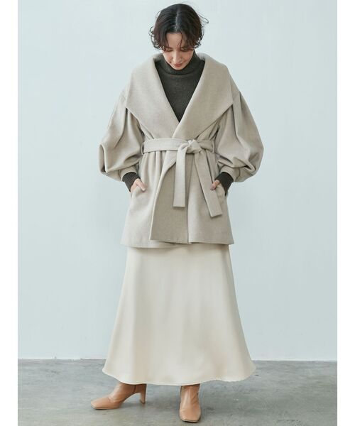 LAGUNAMOON（ラグナムーン）の「バックタックボリュームスリーブコート（その他アウター・レディース・ベージュ/マスタード/バイオレット・FREE）」の12枚目の写真