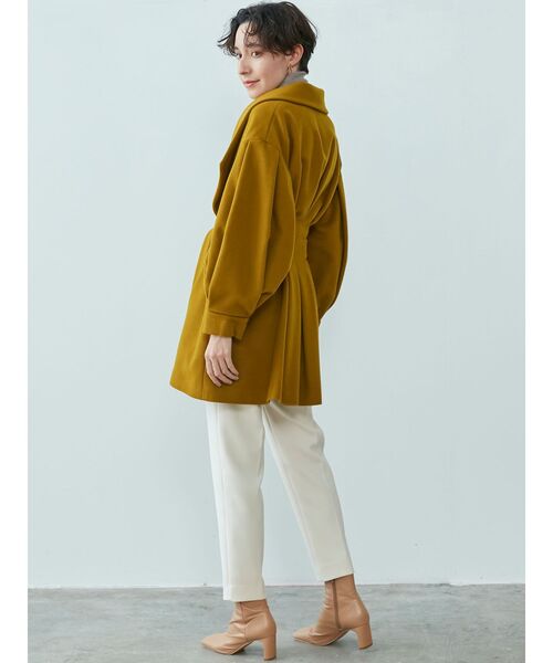 LAGUNAMOON（ラグナムーン）の「バックタックボリュームスリーブコート（その他アウター・レディース・ベージュ/マスタード/バイオレット・FREE）」の5枚目の写真