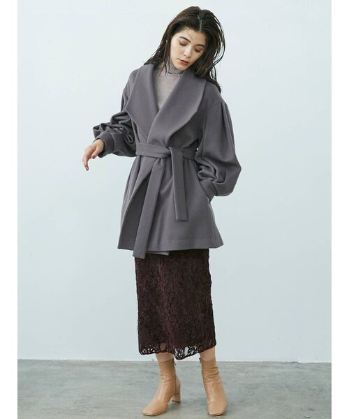 LAGUNAMOON（ラグナムーン）の「バックタックボリュームスリーブコート（その他アウター・レディース・ベージュ/マスタード/バイオレット・FREE）」の17枚目の写真