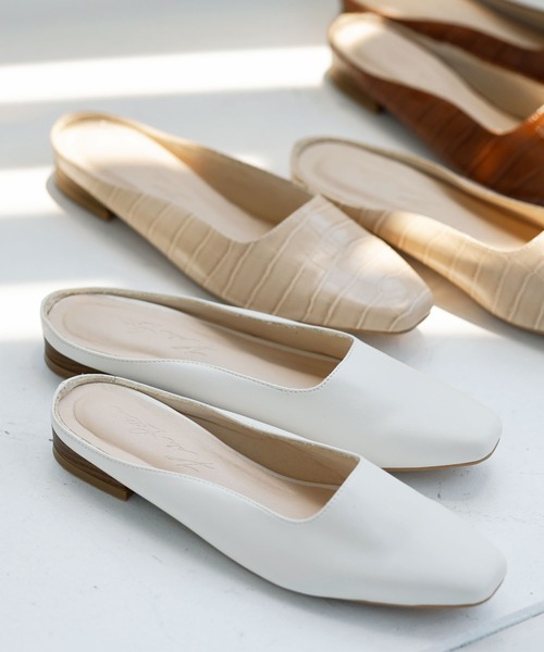 KOBE LETTUCE（コウベレタス）の「スクエアトゥミュール（その他シューズ・レディース・アイボリー/ブラック/ブラウン系その他/ベージュ系その他・LL/M/L/S）」の3枚目の写真