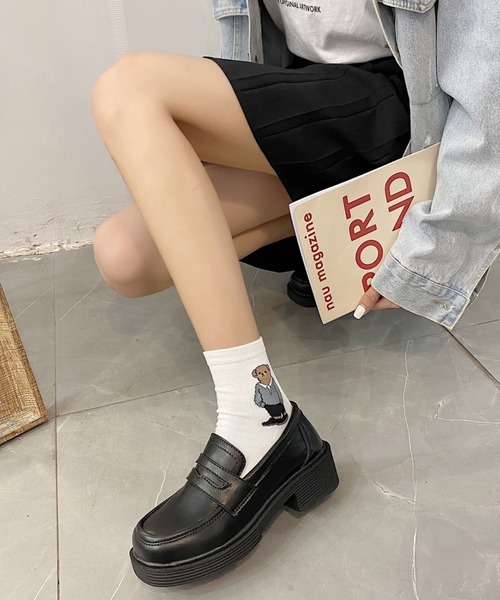 SFW（エスエフダブリュー）の「厚底ローファー フラット スクエアトゥ（ローファー・レディース・ブラック・38/39/36/37/35）」の6枚目の写真