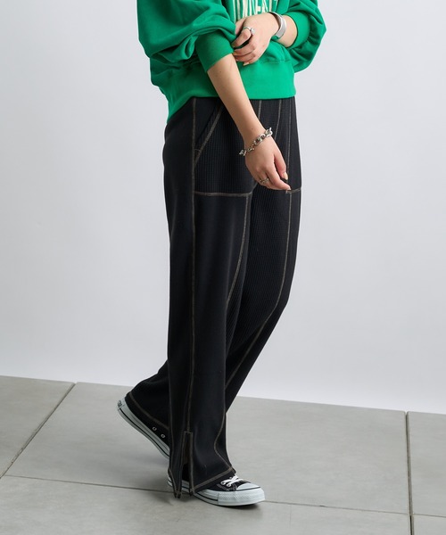 CIAOPANIC TYPY(チャオパニックティピー)の「ワッフル切り替えカットパンツ(その他パンツ・レディース・レッド/ブラック/アイボリー・ONE SIZE)」の3枚目の写真