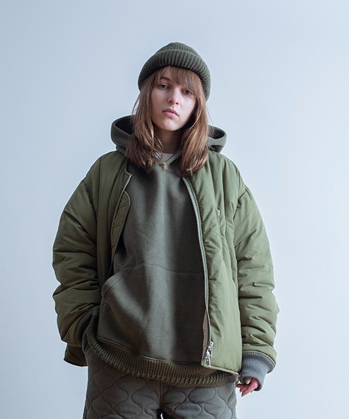 Universal Style Wear（ユニバーサルスタイルウェア）の「Universal Style Wear ライアー ルーズフーディー（パーカー・メンズ・ネイビー/カーキ/キャメル/ブラック・LARGE/MEDIUM/X-LARGE）」の16枚目の写真