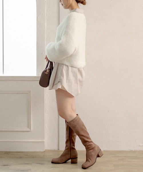 OLIVE des OLIVE(オリーブデオリーブ)の「可愛さと細さ両立!ふわシャギーニット(ニット/セーター・レディース・ライトグレー/オフホワイト/サックスブルー/ピンク/ライトブラウン・FREE)」の11枚目の写真