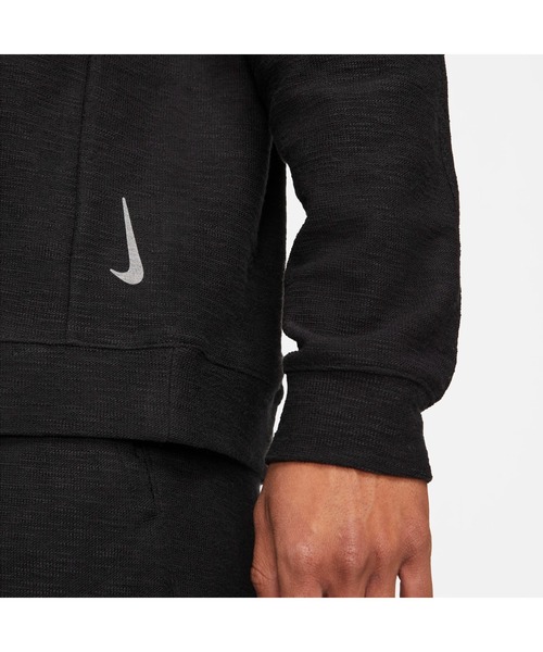NIKE（ナイキ）の「ナイキ NIKE ナイキ DRIーFIT ヨガ コア フリース L/S トップ（その他トップス・メンズ・ブラック・M/3L/L/S/LL）」の4枚目の写真