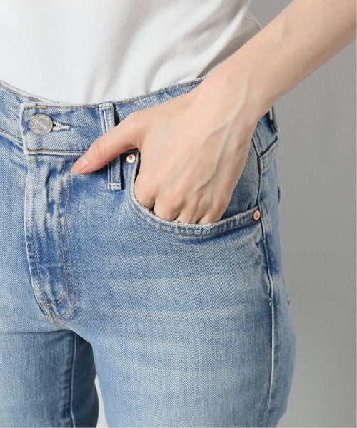 MOTHER DENIM（マザーデニム）の「【MOTHER】 THE INSIDER CROP STEP FRAY（デニムパンツ・レディース・サックスブルー・27/25/26）」の11枚目の写真