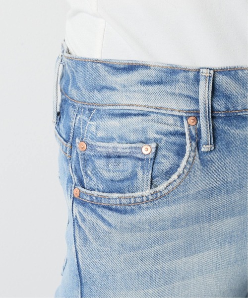 MOTHER DENIM（マザーデニム）の「【MOTHER】 THE INSIDER CROP STEP FRAY（デニムパンツ・レディース・サックスブルー・27/25/26）」の12枚目の写真