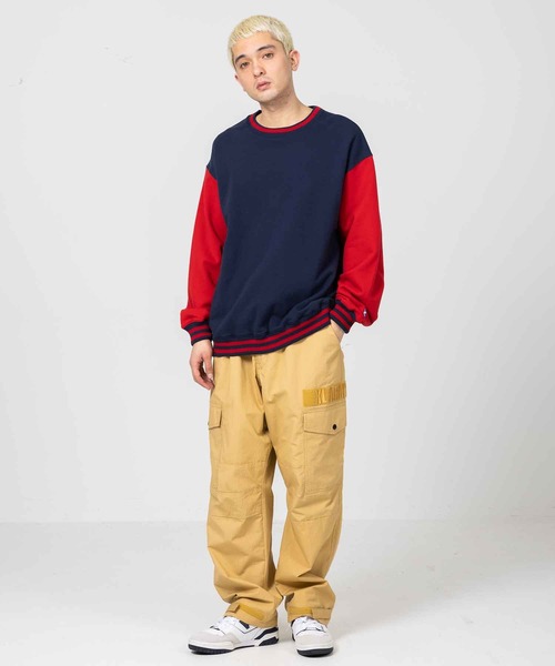 XLARGE（エクストララージ）の「2TONE CREWNECK SWEAT（スウェット・メンズ・ライトブルー/ネイビー/グリーン・S/M/L/XL）」の14枚目の写真