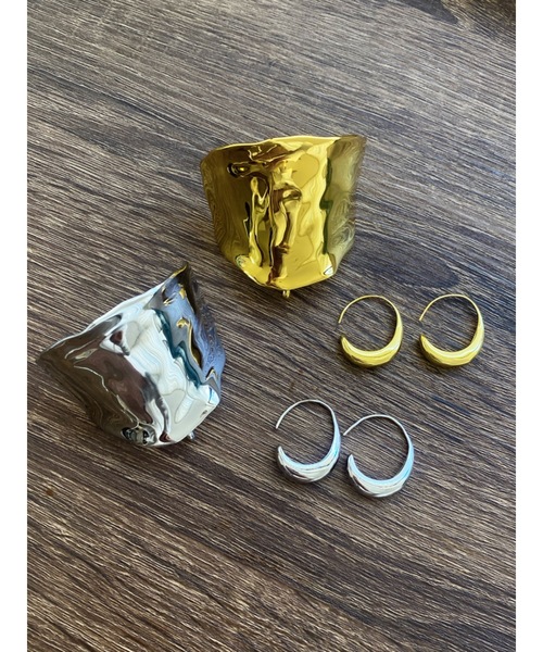 JUMELLE（ジュメロ）の「フックピアス（ピアス（両耳用）・レディース・シルバー/ゴールド・FREE）」の6枚目の写真