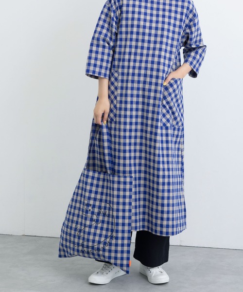 POU DOU DOU（プードゥドゥ）の「ウェザーギンガムポケッタブルトートバッグ（トートバッグ・レディース・ブルー/スミクロ・8）」の14枚目の写真