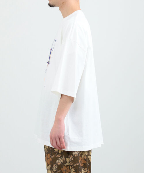 BeAMS DOT（ビームスドット）の「【WEB限定】BeAMS DOT / フォト プリントTシャツ（Tシャツ/カットソー・メンズ・ホワイト・MEDIUM/LARGE）」の10枚目の写真