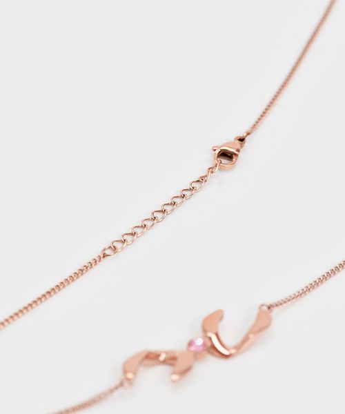 CHARLES & KEITH（チャールズ & キース）の「ジェムエンベリッシュド スカルプチャーペンダントネックレス / Gem-Embellished Sculptural Pendant Necklace（ネックレス・レディース・マルチ/ゴールド系その他・FREE）」の5枚目の写真